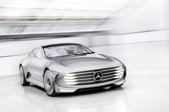 DAS CONCEPT CAR VON MERCEDES-BENZ VON DER IAA WURDE LETZTES JAHR VORGESTELLT UND SOLL EINEN VORESCHMACK AUF DEN LOOK DES NEUEN ELEKTRISCHEN LUXUSAUTOS GEBEN. BILDQUELLE: DAIMLER.