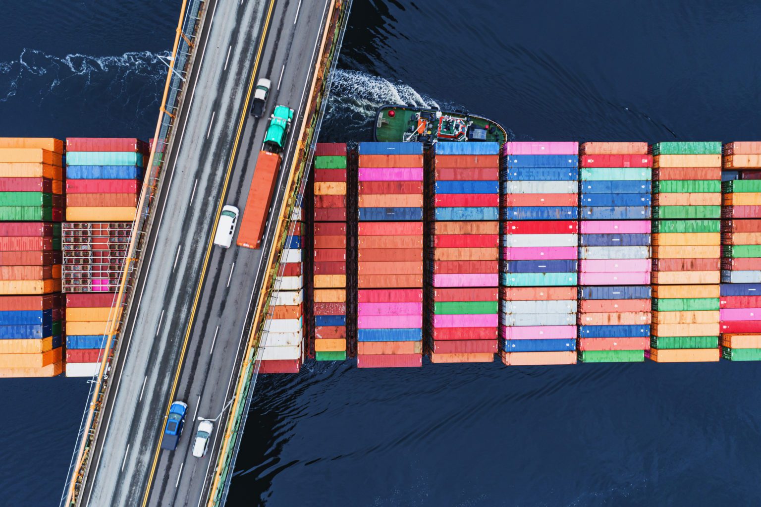 Container-Schiff von oben